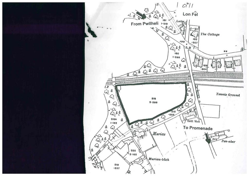 Muriau Fields, Criccieth.jpg