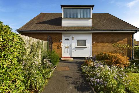 4 bedroom bungalow for sale, Clitheroe Road, Lytham St. Annes, Lancashire, FY8 3PY