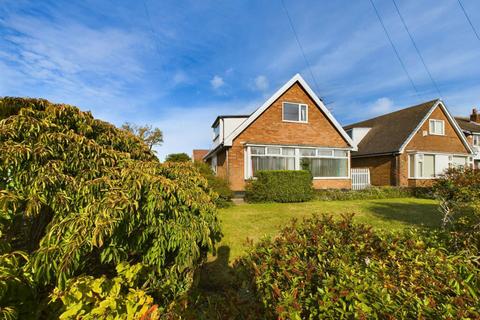 4 bedroom bungalow for sale, Clitheroe Road, Lytham St. Annes, Lancashire, FY8 3PY