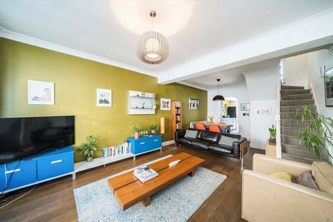 16 Princes Road, London, W13 9AS