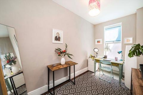 16 Princes Road, London, W13 9AS