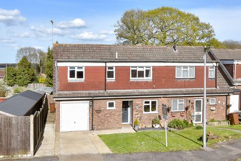 5 bedroom semi-detached house for sale, Arundel Close, Chatham ME5