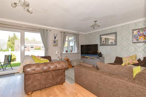 5 bedroom semi-detached house for sale, Arundel Close, Chatham ME5