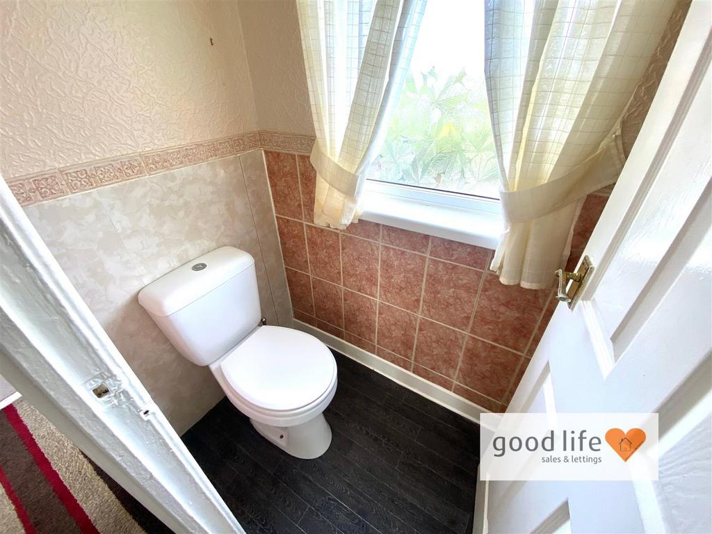 20250415 124905680 i OS172 TADCASTERROAD.jpg