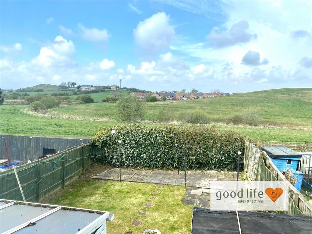 20250415 124831718 i OS172 TADCASTERROAD.jpg