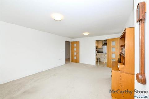 2 bedroom apartment for sale, Isabella House, Hale Road, Hertford, Hertfordshire, SG13 8EN