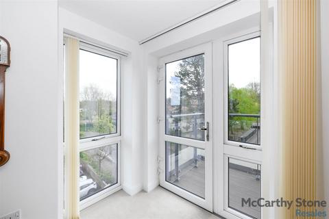 2 bedroom apartment for sale, Isabella House, Hale Road, Hertford, Hertfordshire, SG13 8EN