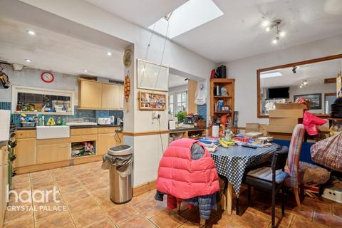 undefined, Downsview Road, London