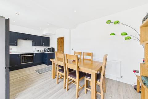 31 Marstone Crescent, Sheffield, S17 4DG