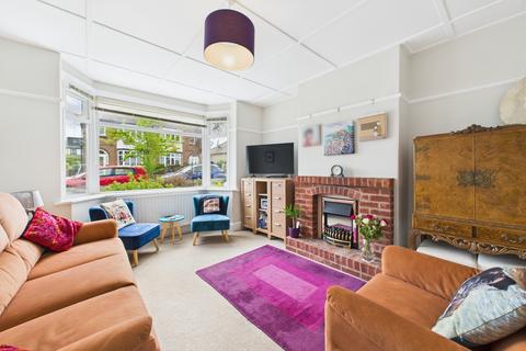 31 Marstone Crescent, Sheffield, S17 4DG