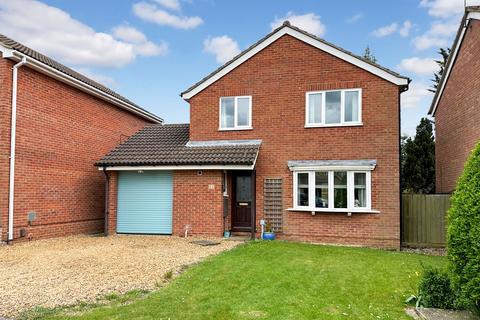 11 Bowmans Close, Northampton, NN4 9XR