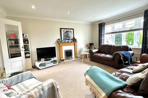 11 Bowmans Close, Northampton, NN4 9XR