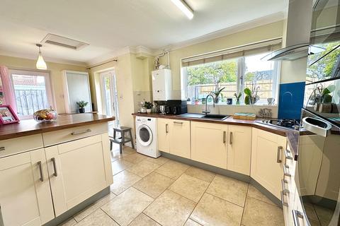 11 Bowmans Close, Northampton, NN4 9XR