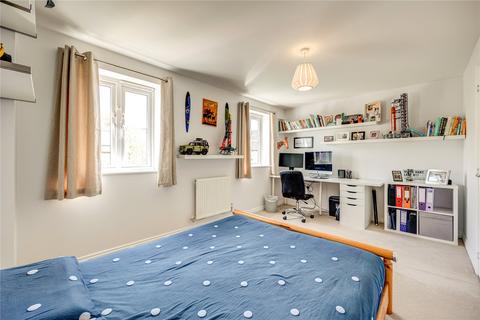 81 Hazeldene Close, Eynsham, Witney, OX29 4AZ