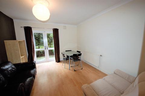 4 bedroom maisonette for sale, Treaty Street, Islington, London, N1