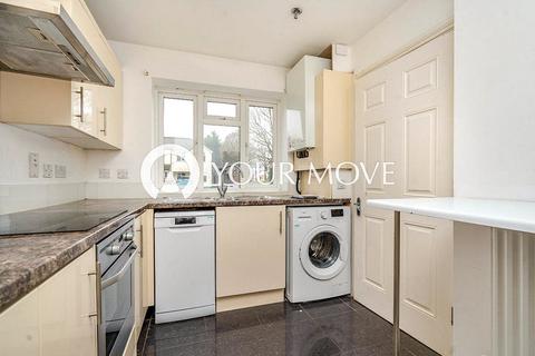 4 bedroom terraced house to rent, Stayton Road, Surrey SM1