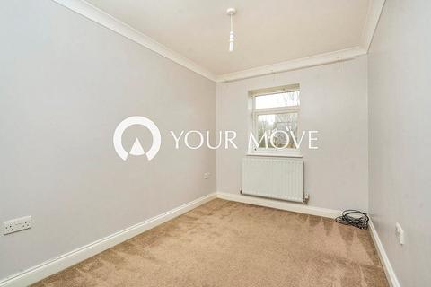 4 bedroom terraced house to rent, Stayton Road, Surrey SM1