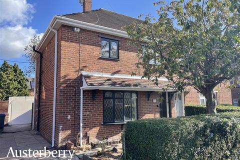 3 bedroom semi-detached house to rent, Beaconsfield Drive, Stoke-On-Trent ST3