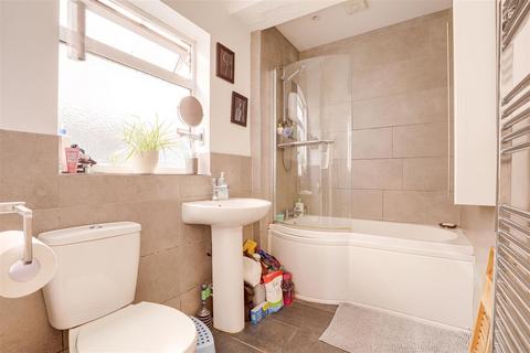 undefined, Cedar Avenue, Long Eaton NG10