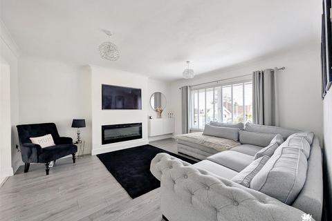 undefined, Parcydelyn, Carmarthen