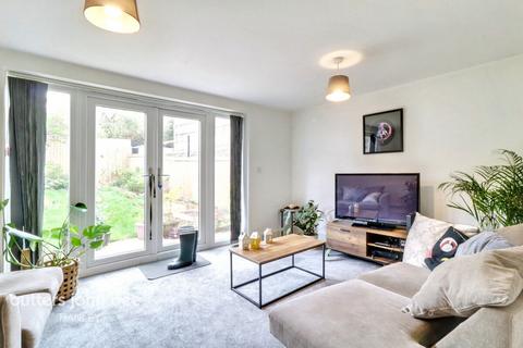3 bedroom end of terrace house for sale, Passion Flower Grove, Stoke-On-Trent ST6 2FL