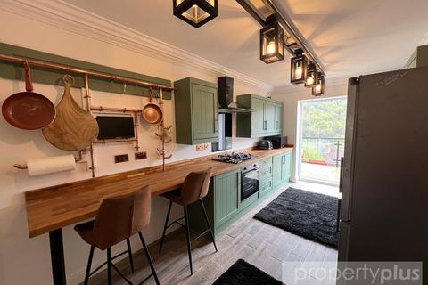 undefined, Duffryn Street, Ferndale, Rhondda Cynon Taff, CF43