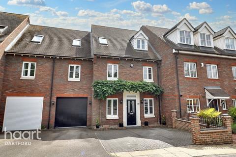 14 High Trees, Dartford, DA2 6PL