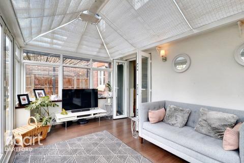 14 High Trees, Dartford, DA2 6PL