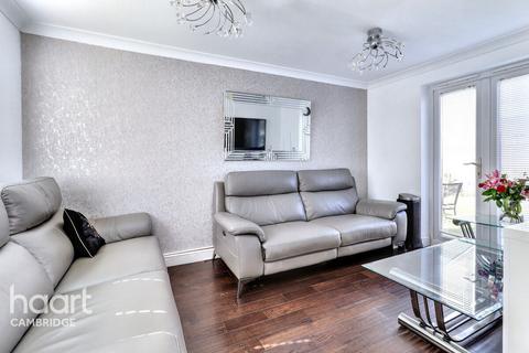 4 bedroom end of terrace house for sale, Chambers Drive, Cambridge