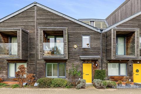 3 bedroom house for sale, Kerlin View, London, SW16