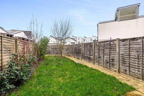 6 Kerlin View, London, SW16 5FT