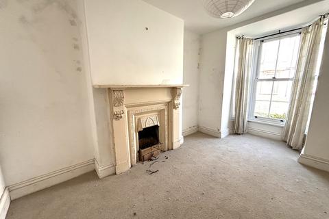 3 bedroom end of terrace house for sale, 7 Basset Street, Camborne, Cornwall TR14 8SW
