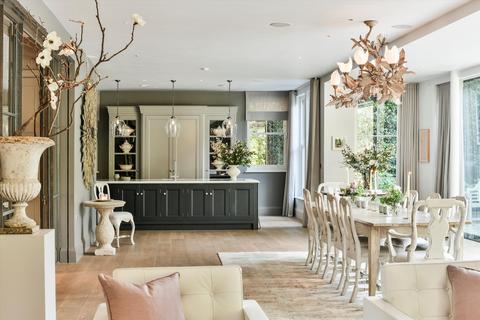 undefined, Roehampton Gate, Richmond, London, SW15