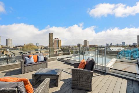 3 bedroom apartment for sale, Ship House, Battersea Square, Battersea SW11 3RA