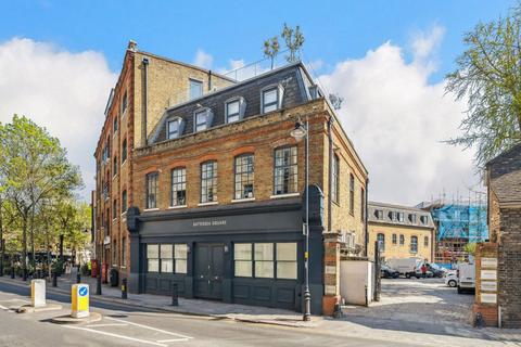 3 bedroom apartment for sale, Ship House, Battersea Square, Battersea SW11 3RA