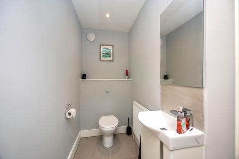 4 The Old Forge, Rusper, Horsham, RH12 4FR