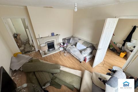 3 bedroom semi-detached house for sale, Gervas Road, Leicester LE5