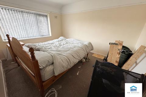 3 bedroom semi-detached house for sale, Gervas Road, Leicester LE5
