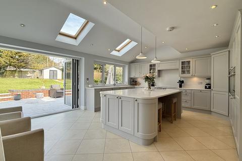 6 bedroom detached house for sale, Newton Road, Bishopsteignton