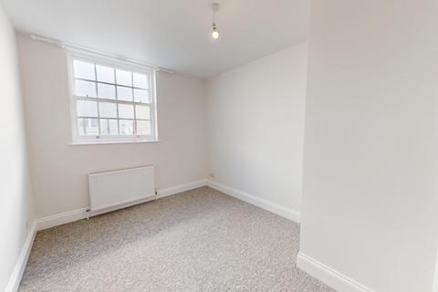2 bedroom flat to rent, Cavendish Place, Brighton, BN1