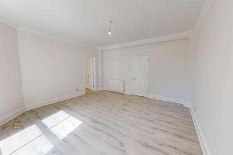 2 bedroom flat to rent, Cavendish Place, Brighton, BN1