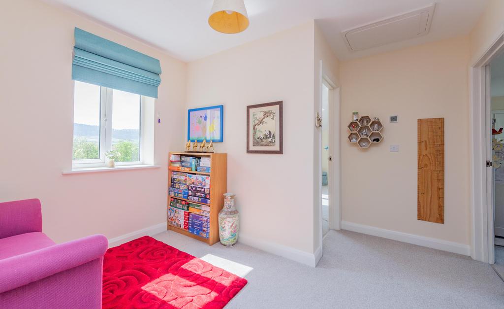 21 Pyon Close21