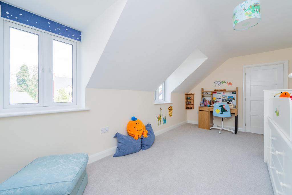 21 Pyon Close28