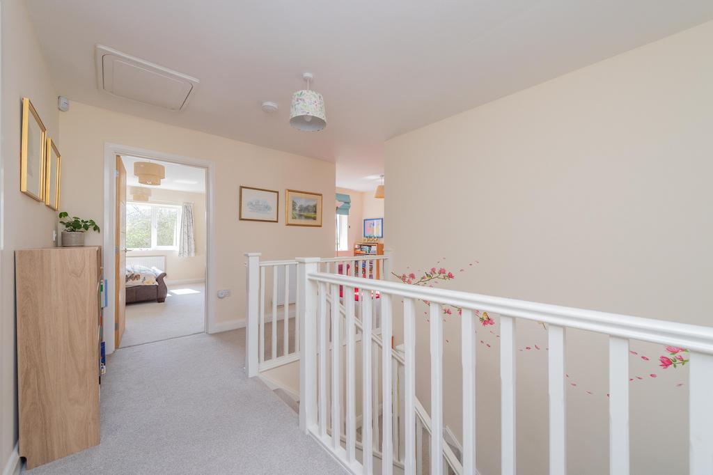 21 Pyon Close36