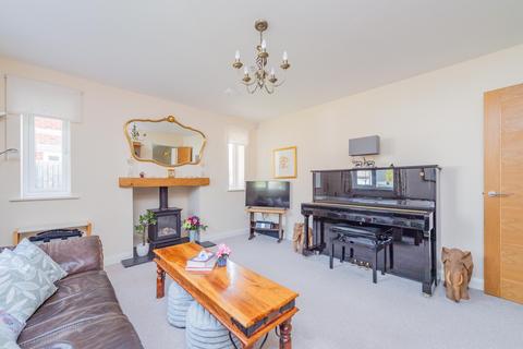 21 Pyon Close, Canon Pyon, Hereford, HR4 8QA