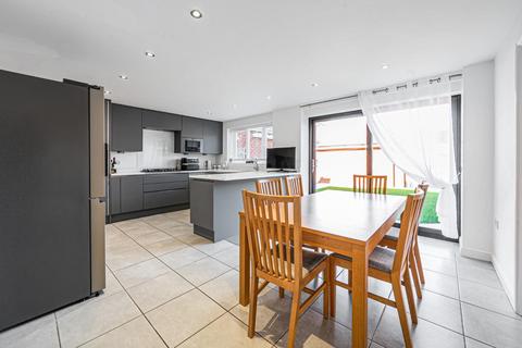 4 bedroom detached house for sale, Exmoor Avenue, Biggleswade SG18