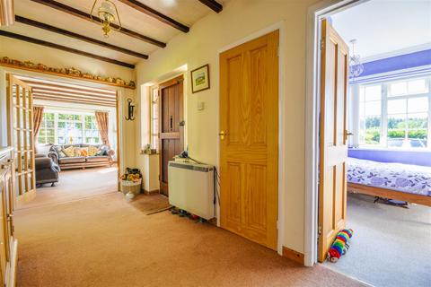 3 bedroom detached bungalow for sale, Vicarage Lane, Westfield