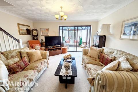 3 bedroom semi-detached house for sale, Riverside Park, Merthyr Tydfil