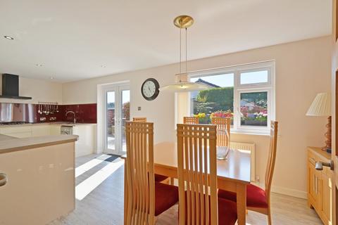 5 Bishops Close, Truro, TR1 3RR