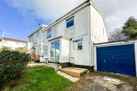 2 bedroom end of terrace house for sale, 48 Carey Park, Helston, Cornwall TR13 0DH